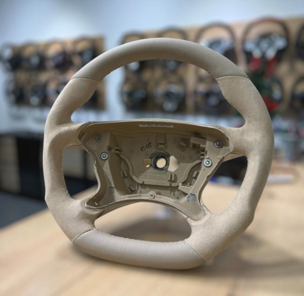 W211 CLK W209 CLS W219 SL R230 Lenkrad neu Beziehen